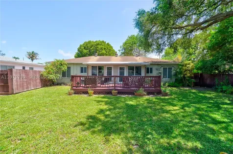 265 NE 116th Street Miami FL 33161