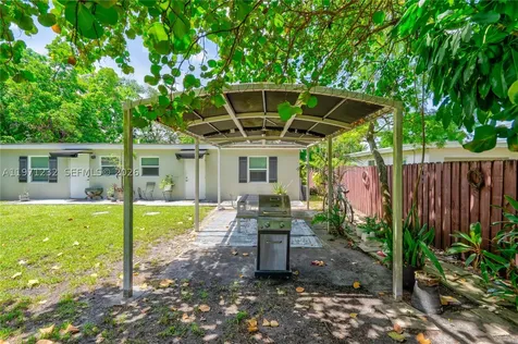 265 NE 116th Street Miami FL 33161