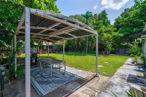 265 NE 116th Street Miami FL 33161