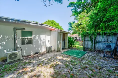 265 NE 116th Street Miami FL 33161