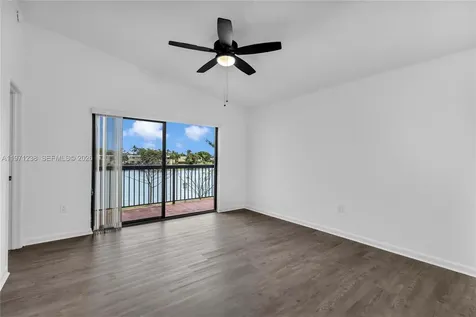 9785 Nob Hill Court Sunrise FL 33351