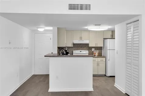 9785 Nob Hill Court Sunrise FL 33351