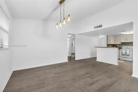 9785 Nob Hill Court Sunrise FL 33351