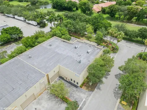 10405 NW 37th Terrace Doral FL 33178