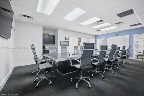 10405 NW 37th Terrace Doral FL 33178