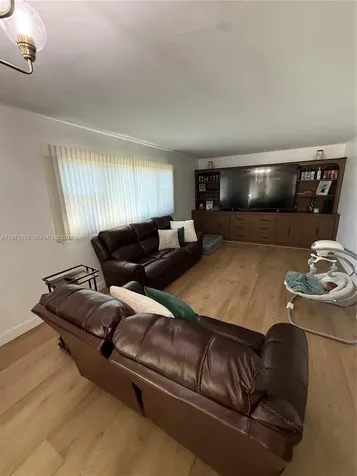 4450 NW 9th Street Coconut Creek FL 33066