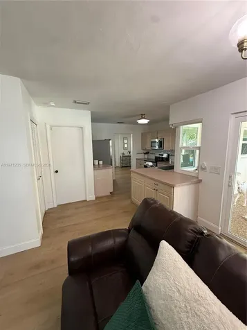4450 NW 9th Street Coconut Creek FL 33066