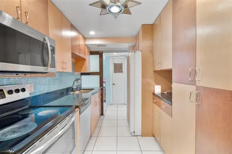 3860 NE 170th Street North Miami Beach FL 33160