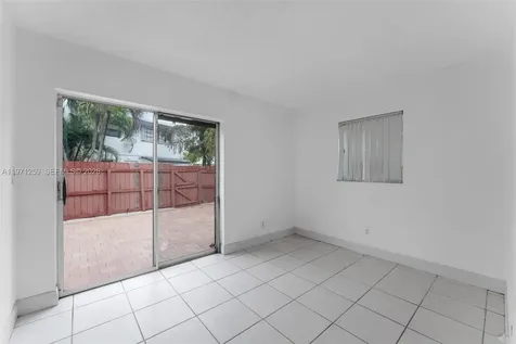 10915 SW 71st Street Miami FL 33173