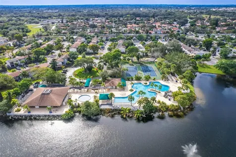 10915 SW 71st Street Miami FL 33173