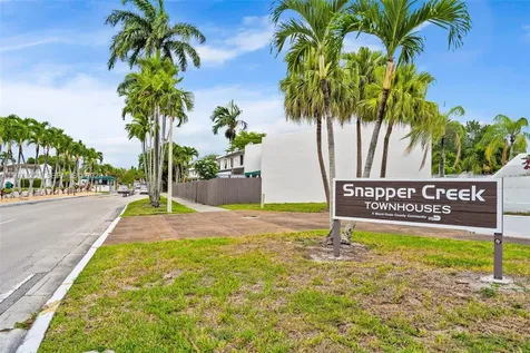 10915 SW 71st Street Miami FL 33173