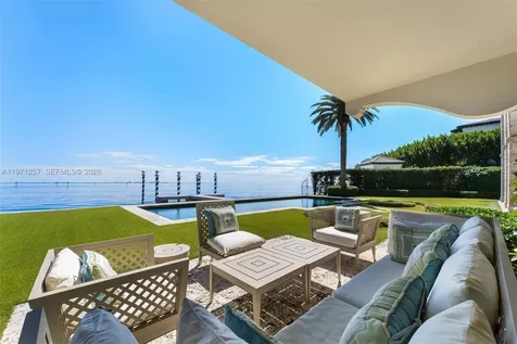 10 Tahiti Beach Island Road Coral Gables FL 33143