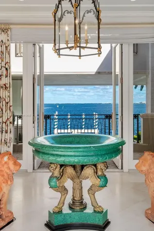 10 Tahiti Beach Island Road Coral Gables FL 33143