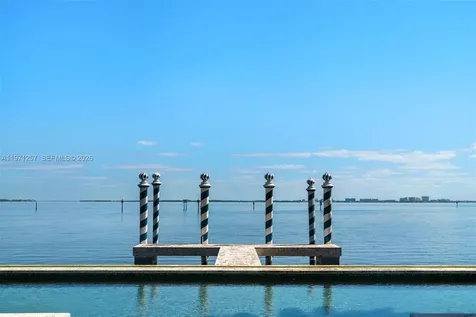 10 Tahiti Beach Island Road Coral Gables FL 33143