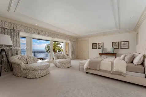 10 Tahiti Beach Island Road Coral Gables FL 33143