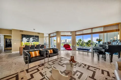 21150 Point Place Aventura FL 33180