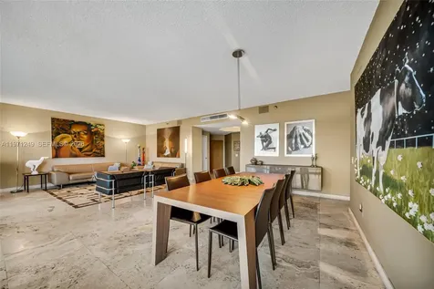21150 Point Place Aventura FL 33180