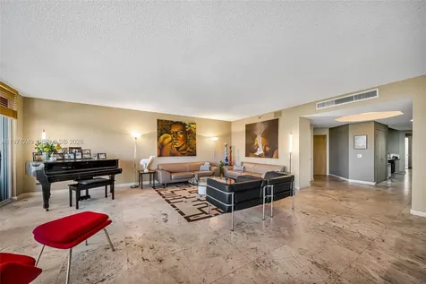 21150 Point Place Aventura FL 33180