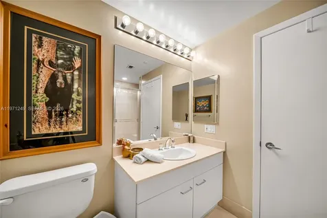 21150 Point Place Aventura FL 33180