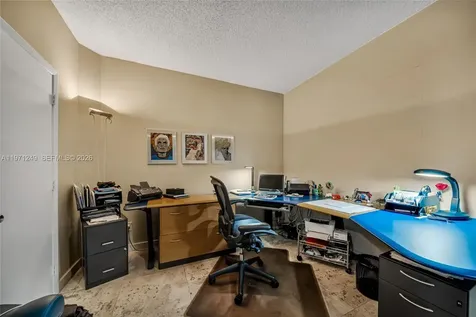 21150 Point Place Aventura FL 33180