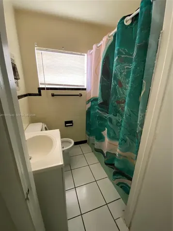 2031 NE 167th Street North Miami Beach FL 33162