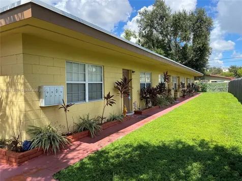 2031 NE 167th Street North Miami Beach FL 33162