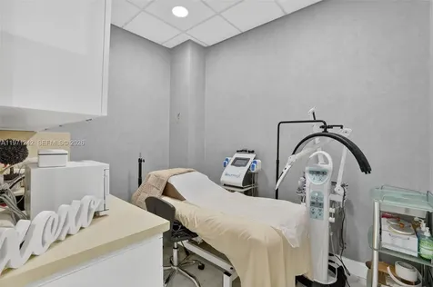 Beauty Salon For Sale In Hialeah Hialeah FL 33015
