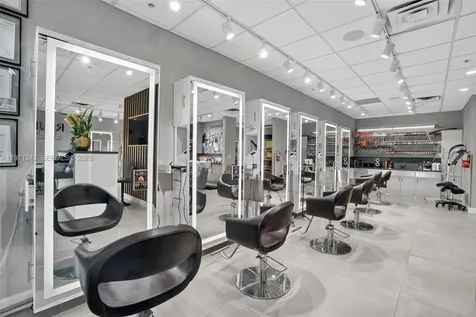 Beauty Salon For Sale In Hialeah Hialeah FL 33015