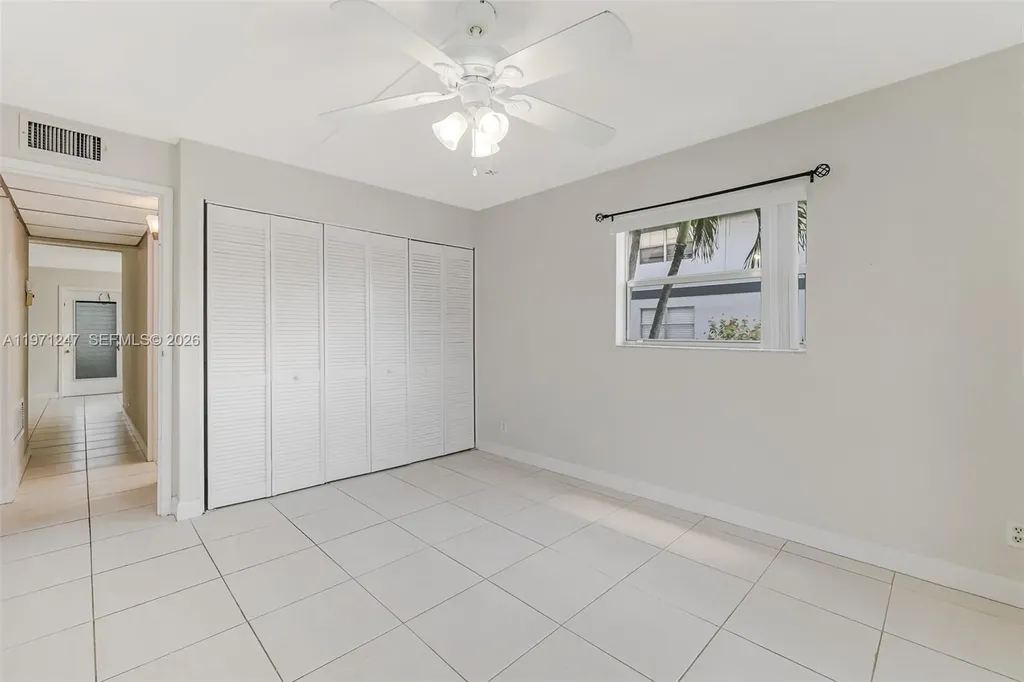 629 Saxony Place Delray Beach FL 33446