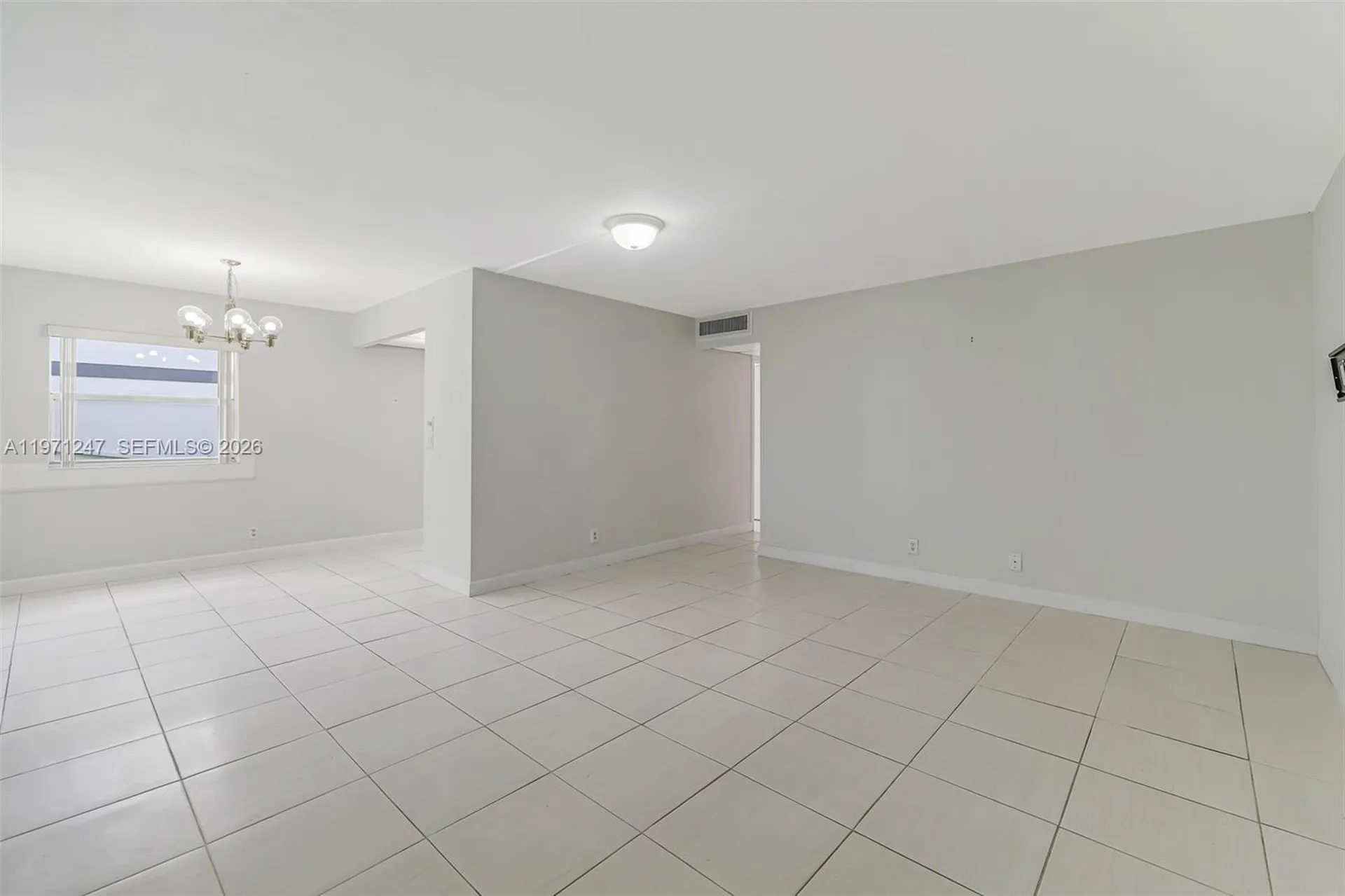 629 Saxony Place Delray Beach FL 33446