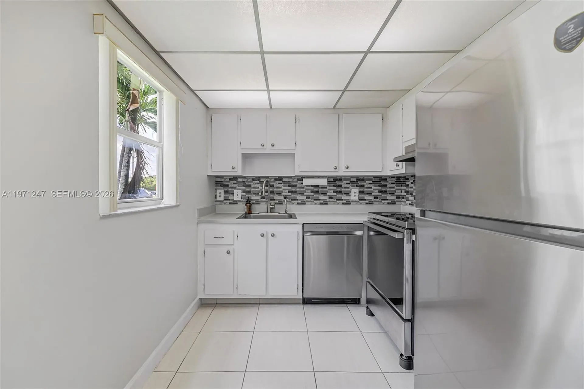 629 Saxony Place Delray Beach FL 33446