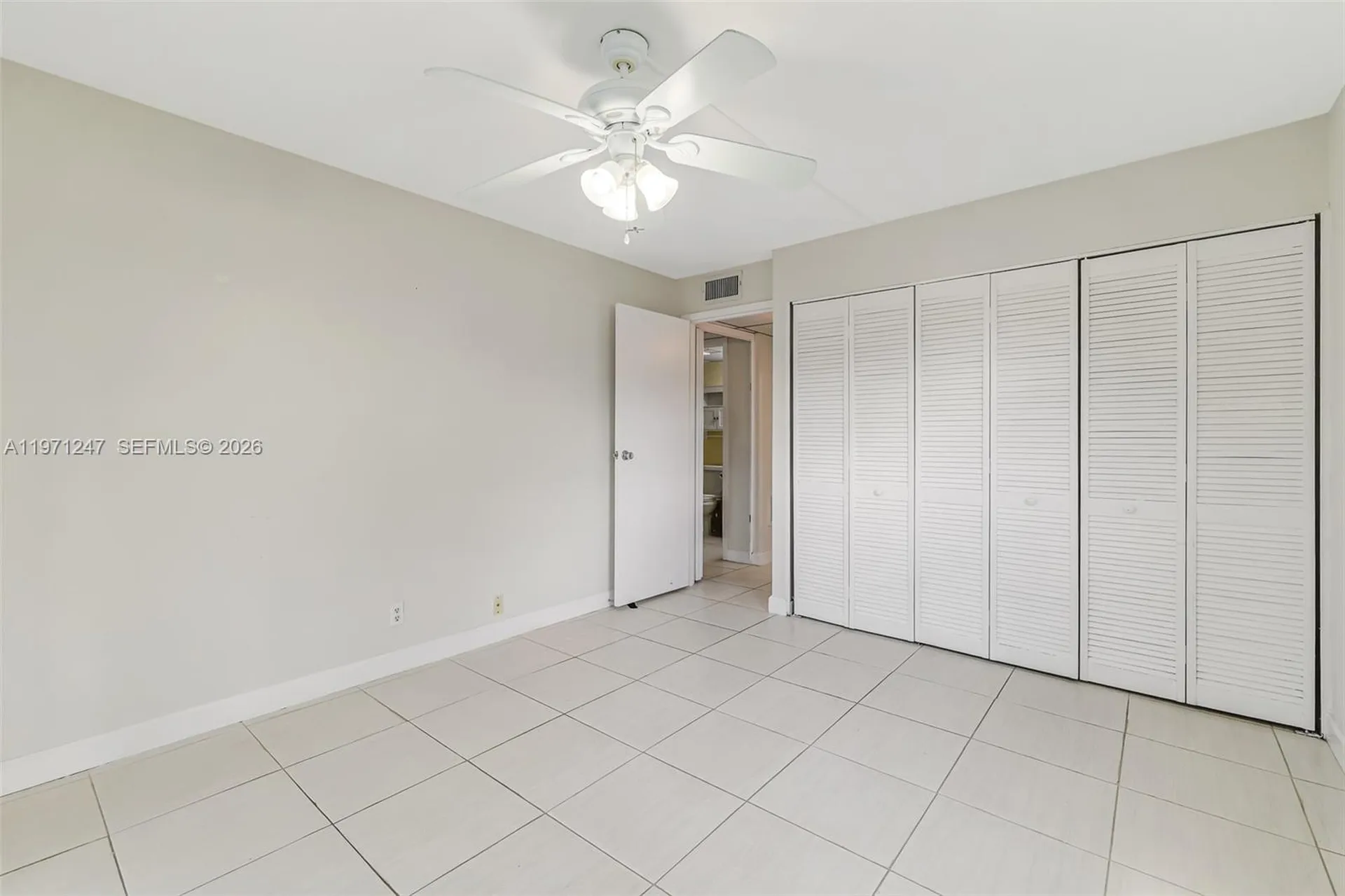 629 Saxony Place Delray Beach FL 33446