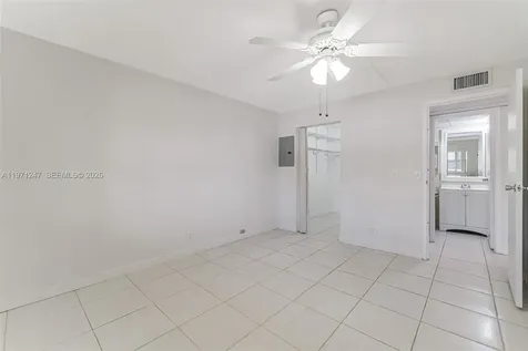 629 Saxony Place Delray Beach FL 33446