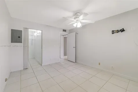 629 Saxony Place Delray Beach FL 33446