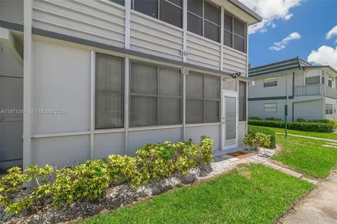 629 Saxony Place Delray Beach FL 33446