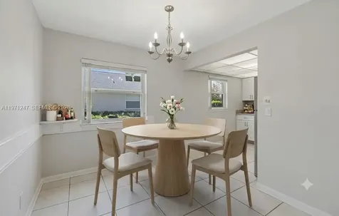 629 Saxony Place Delray Beach FL 33446