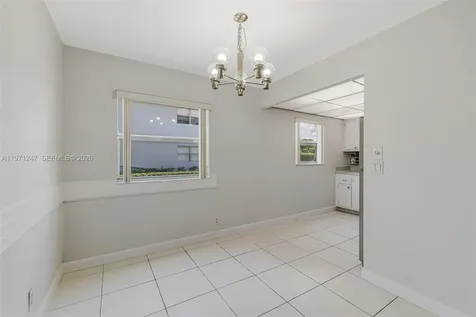 629 Saxony Place Delray Beach FL 33446