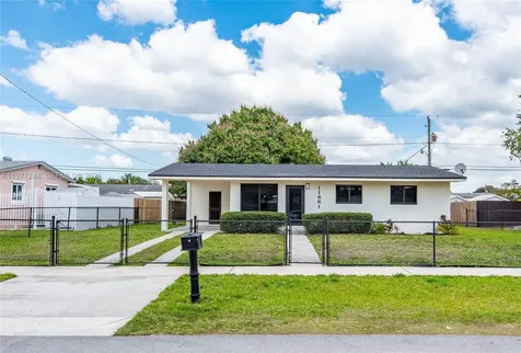 11861 SW 185th Terrace Miami FL 33177