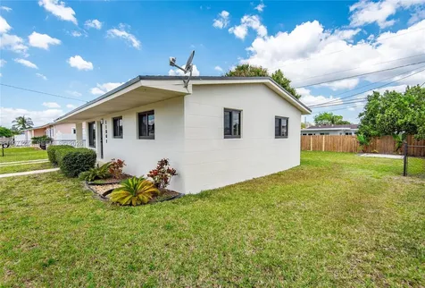 11861 SW 185th Terrace Miami FL 33177
