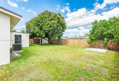 11861 SW 185th Terrace Miami FL 33177