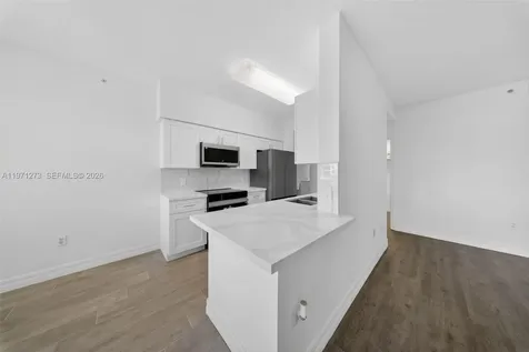7925 Preserve Circle Naples FL 34119