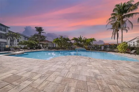 7925 Preserve Circle Naples FL 34119