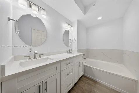 7925 Preserve Circle Naples FL 34119