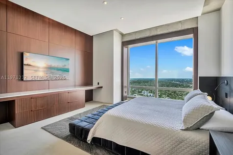 1425 Brickell Avenue Miami FL 33131