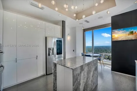 1425 Brickell Avenue Miami FL 33131