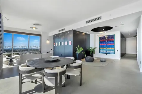 1425 Brickell Avenue Miami FL 33131