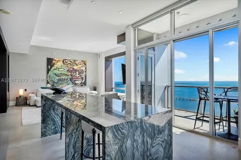 1425 Brickell Avenue Miami FL 33131