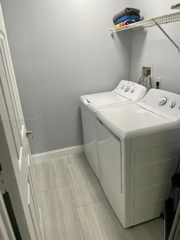 165 NW 96th Terrace Pembroke Pines FL 33024