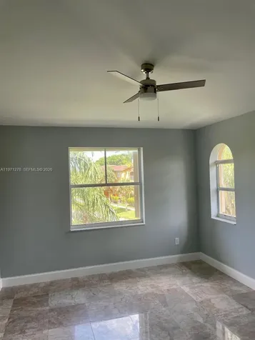 165 NW 96th Terrace Pembroke Pines FL 33024
