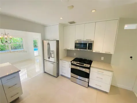 8959 Dickens Avenue Surfside FL 33154